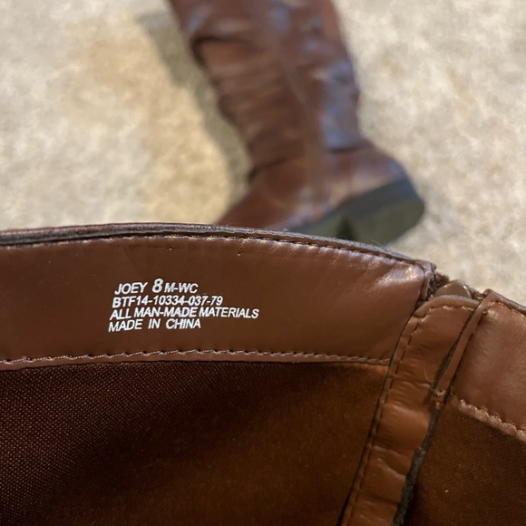 Baretraps Women’s Wide Calf Boots - Picture 5 of 6